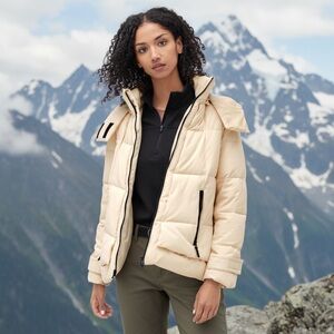 COLE HANN ZERØGRAND SHORT PUFFER JACKET